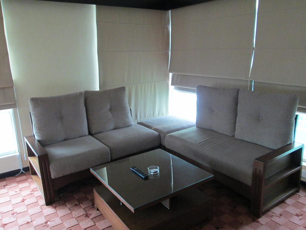 Hotel Twin Plaza 4*