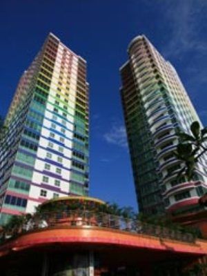 Twin Plaza Hotel