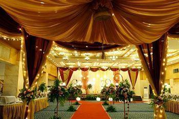 Twin Plaza 4* Jakarta