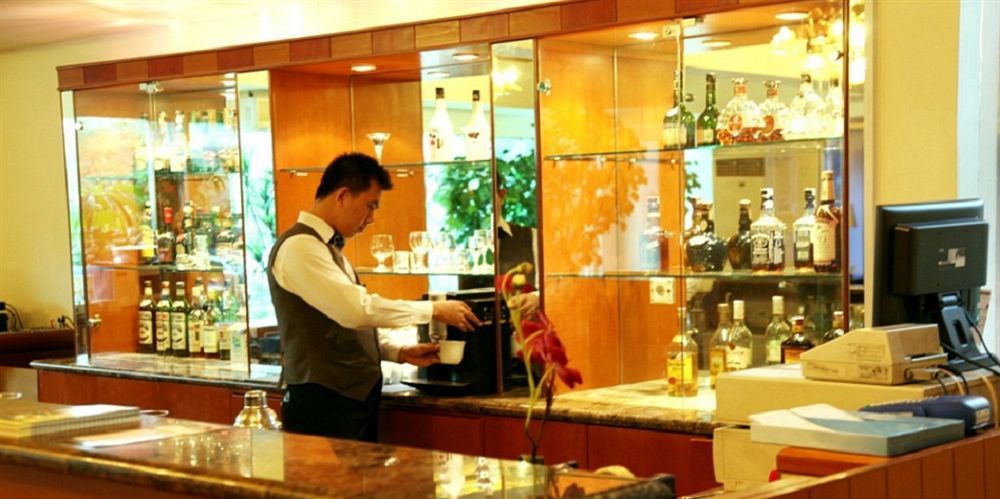 Twin Plaza 4* Jakarta